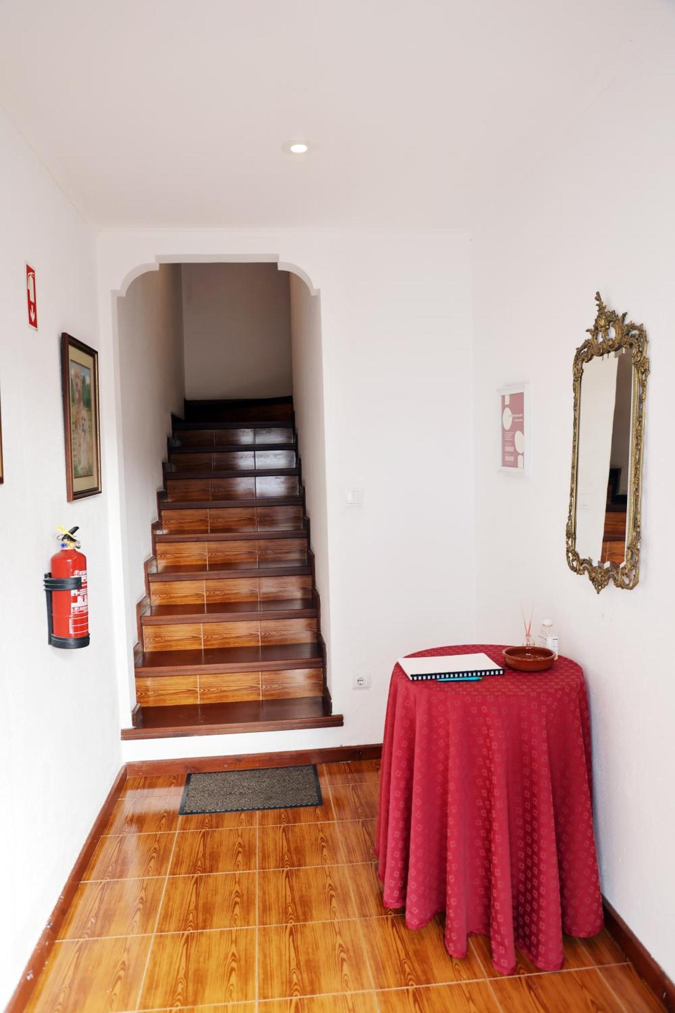 Al - Apartamento Bairros Novos 24 蓬塔德尔加达 外观 照片